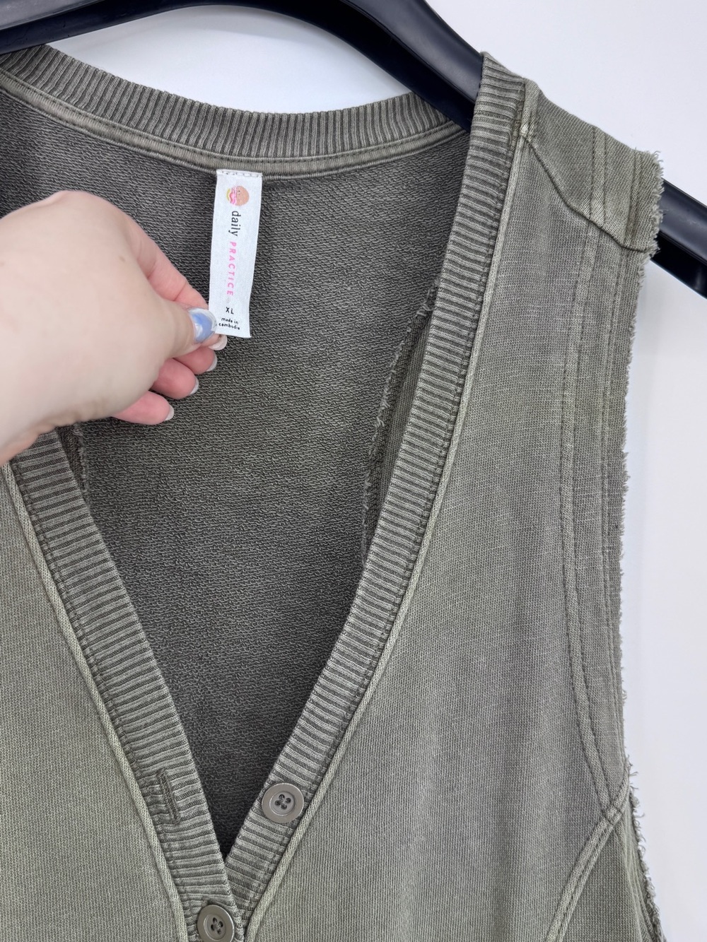 Daily Practice Olive-Green Sleeveless Button-Front Jumpsuit XL - Picture 5 of 9
